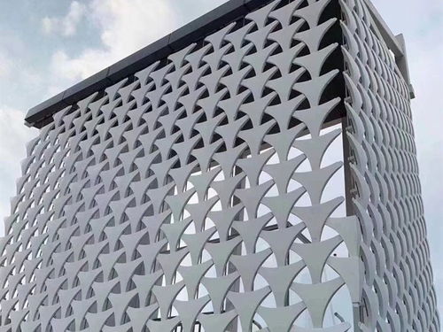 鋁樂定制助力景泰酒店 鋁單板資質(zhì)保障建筑施工品質(zhì)
